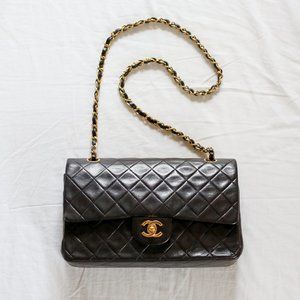 Chanel Vintage Classic Medium Double Flap Bag